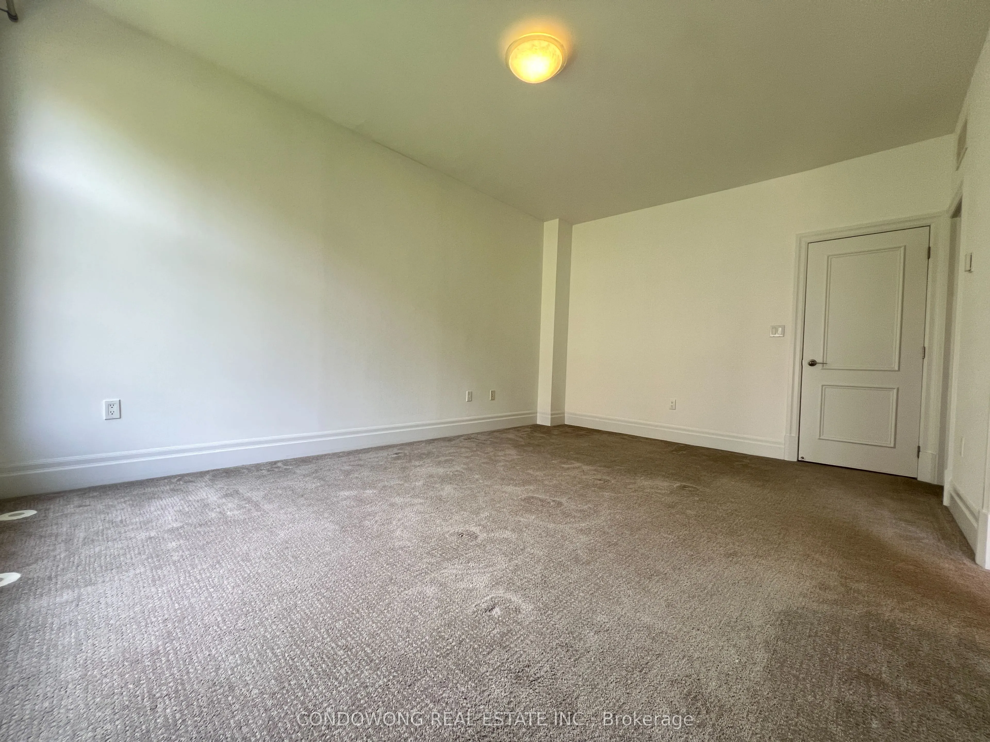 53 York Mills Road, #612