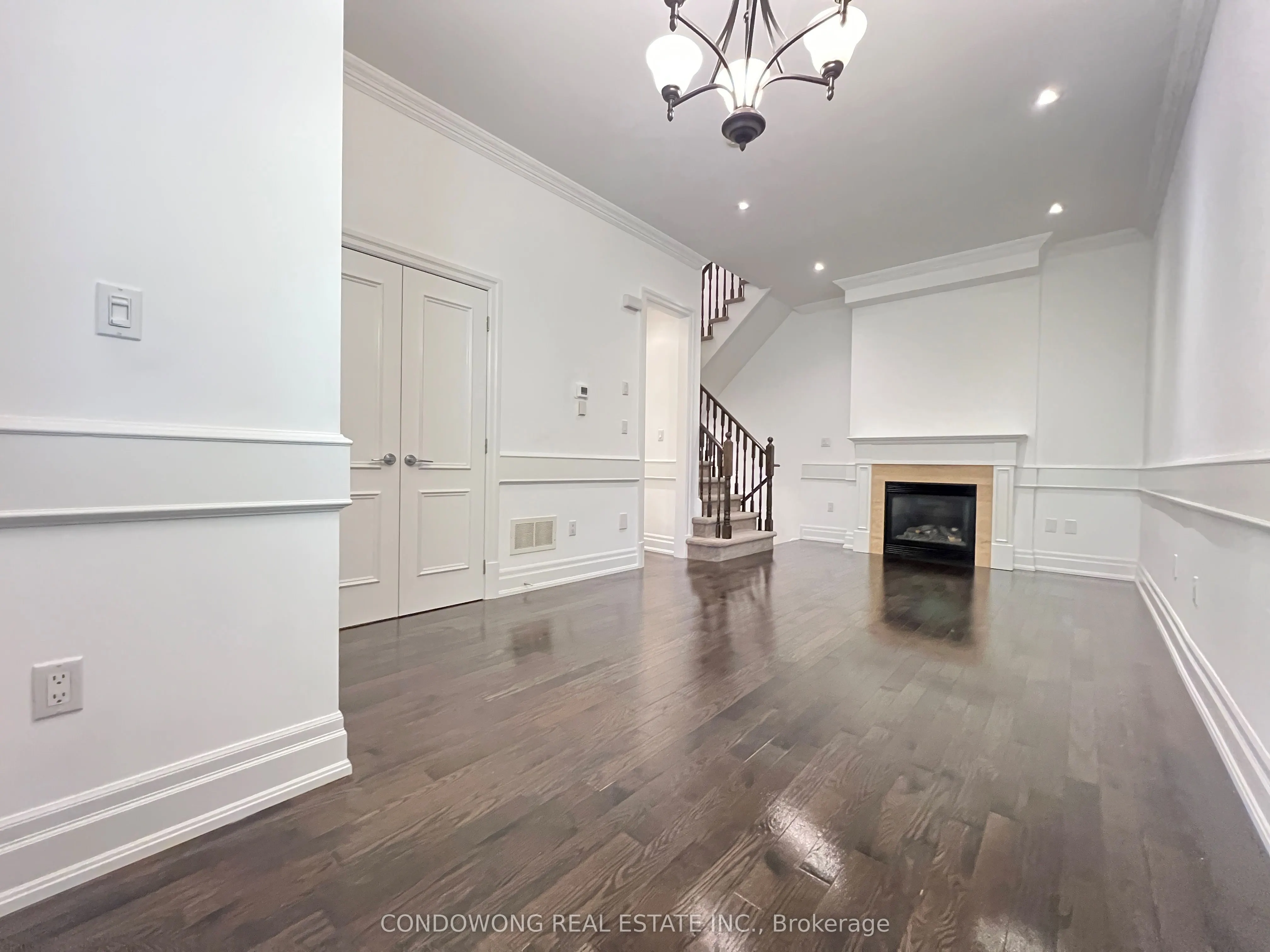 53 York Mills Road, #612