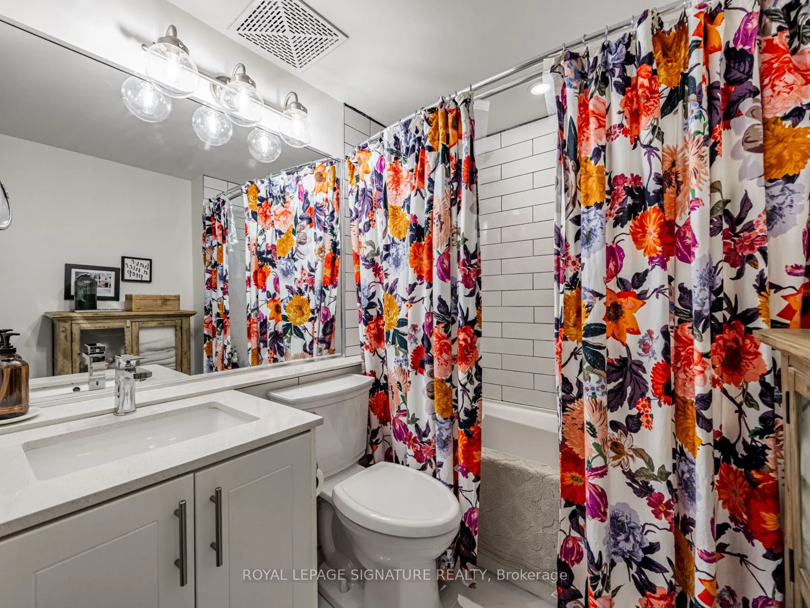 637 Lake Shore Boulevard W, #223