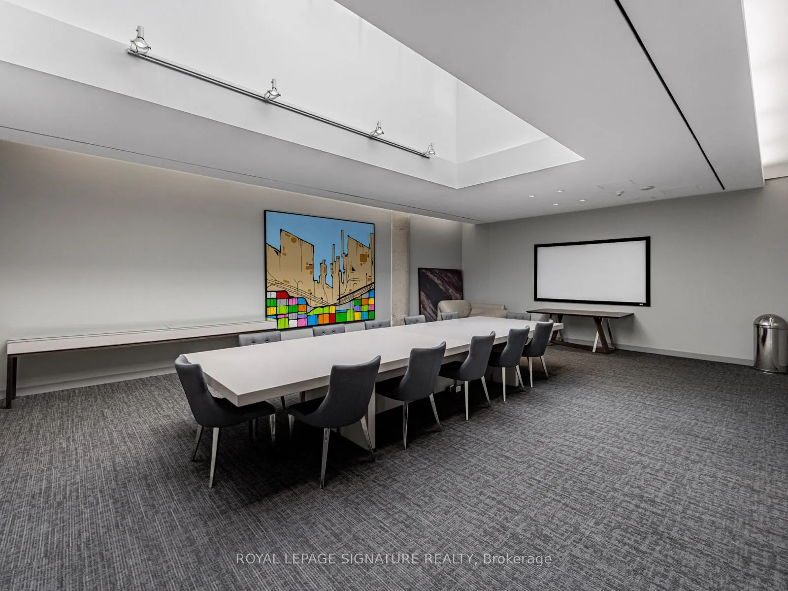 637 Lake Shore Boulevard W, #223