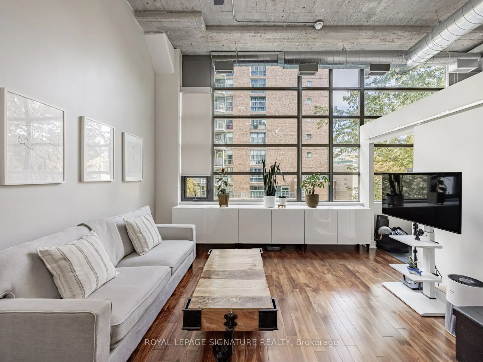 637 Lake Shore Boulevard W, #223