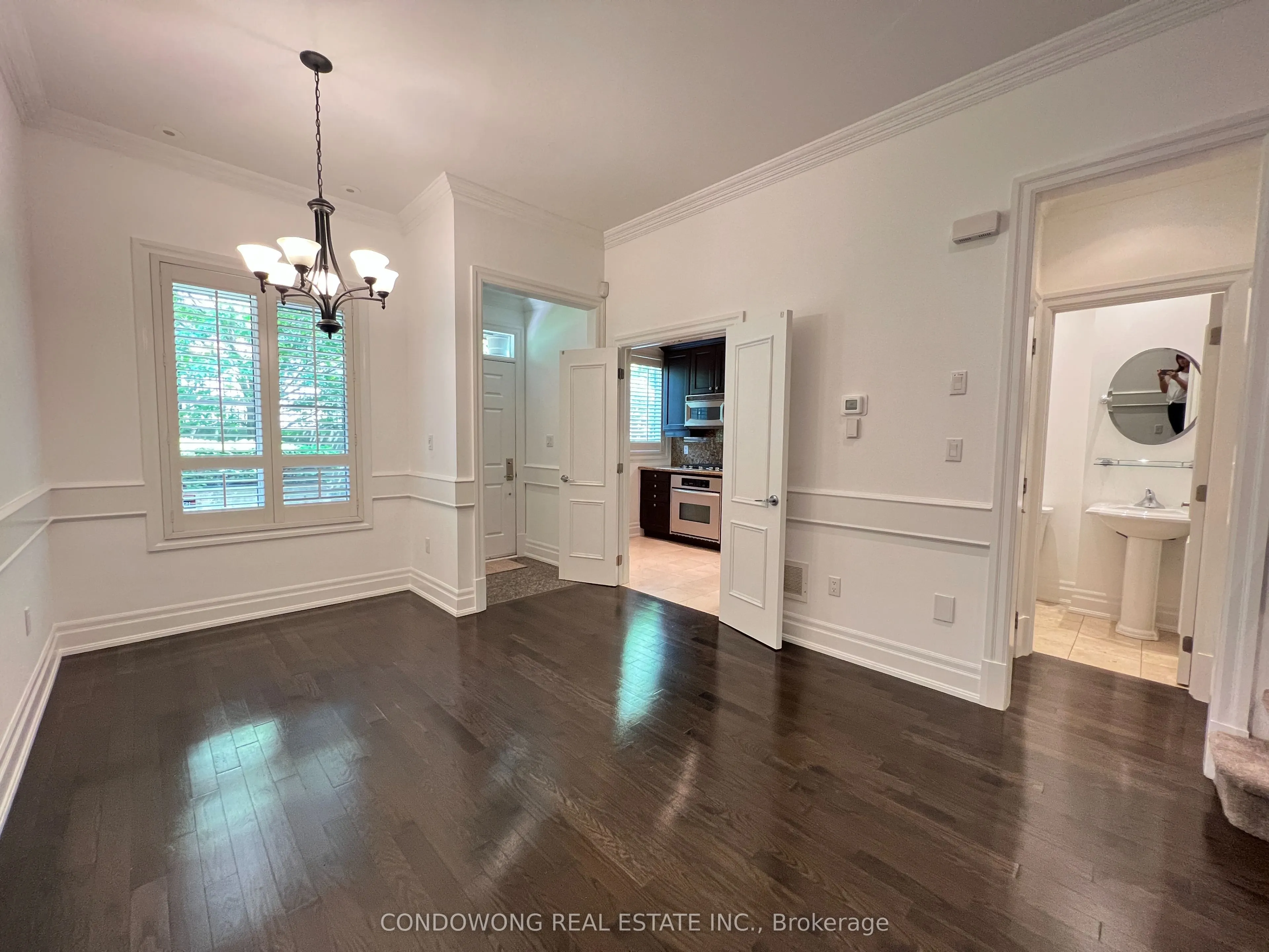 53 York Mills Road, #612