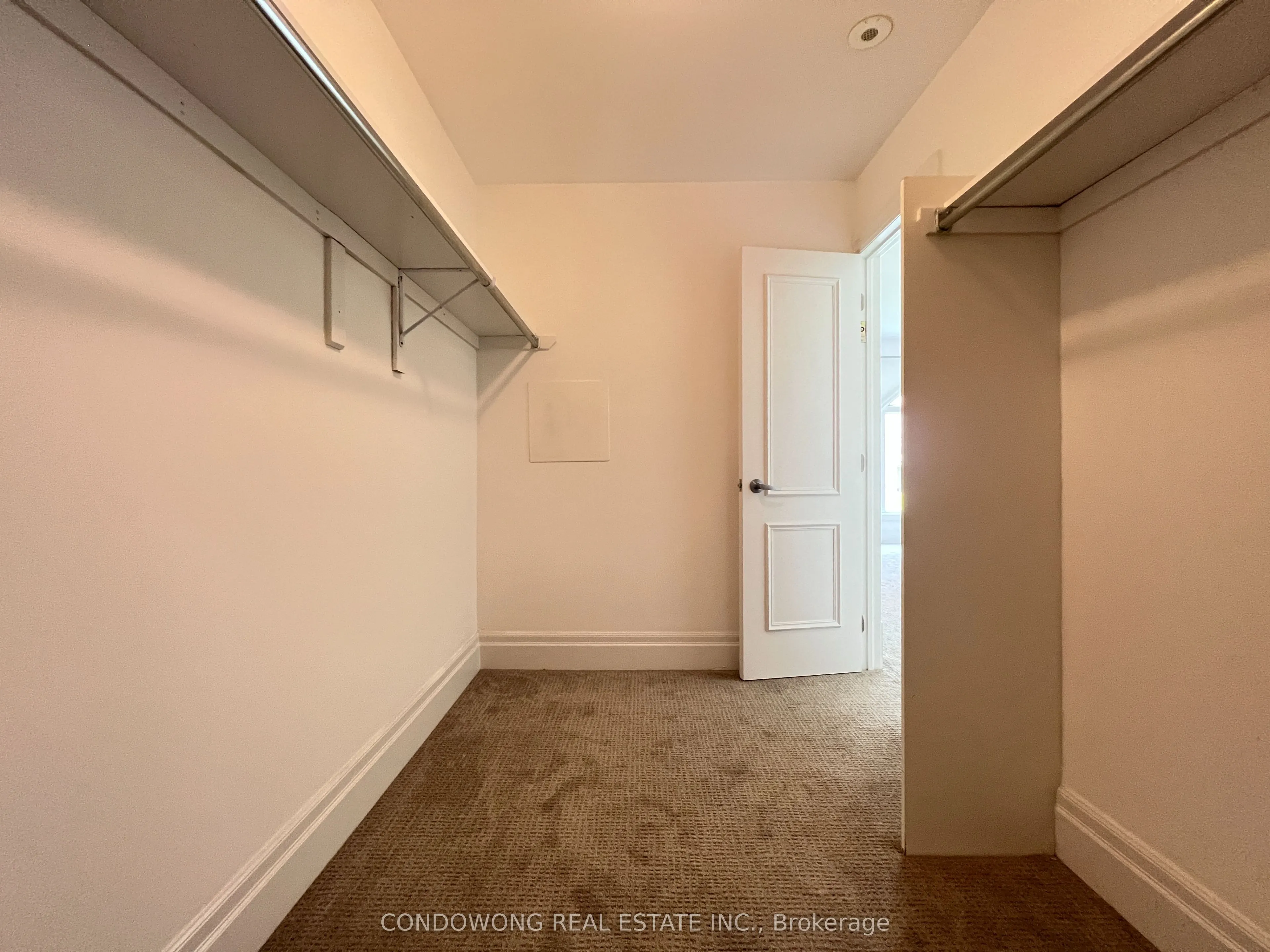 53 York Mills Road, #612