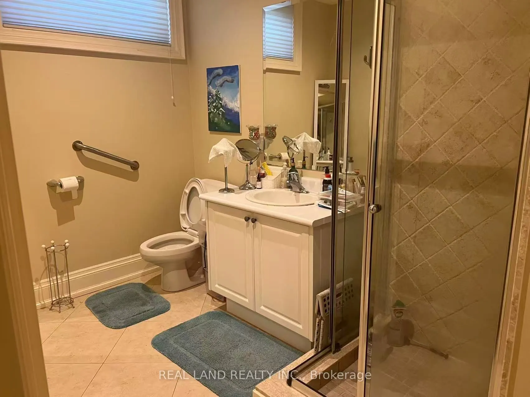 102 Hollywood Avenue, #Basement