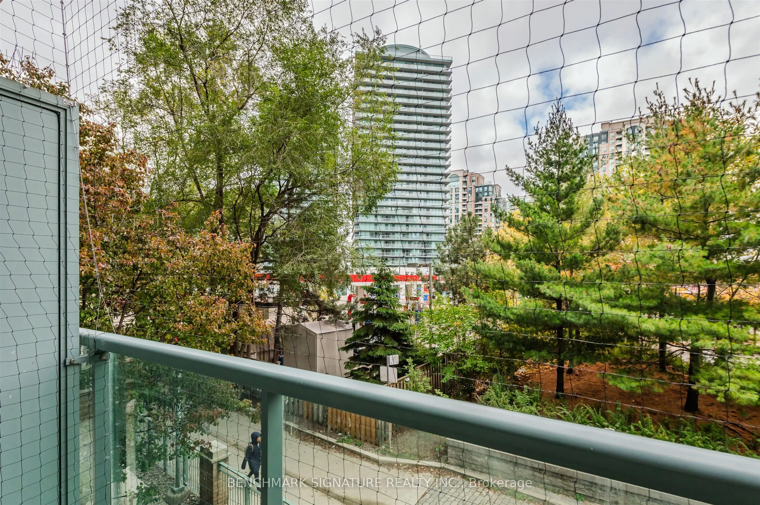 20 Olive Avenue, #201