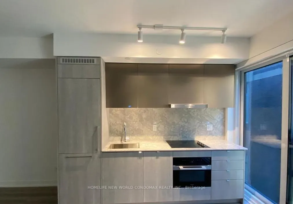 771 Yonge Street, #911