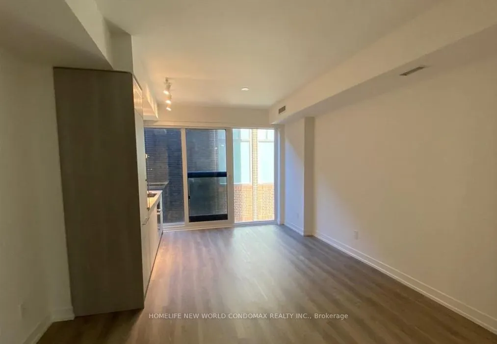 771 Yonge Street, #911