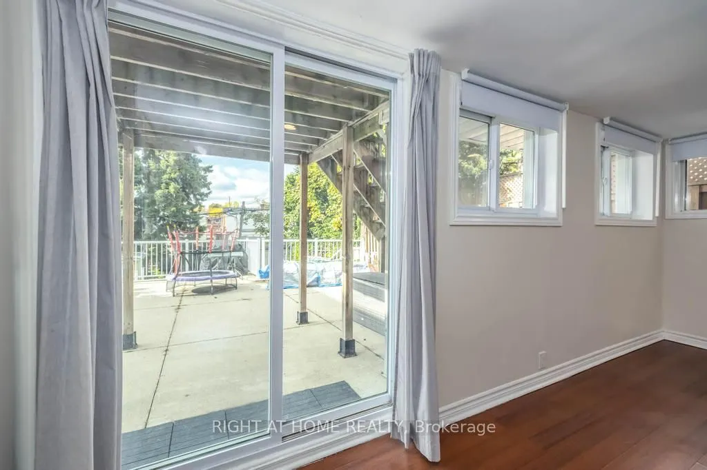 494 Northcliffe Boulevard, #Lower