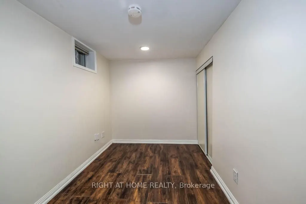 494 Northcliffe Boulevard, #Lower