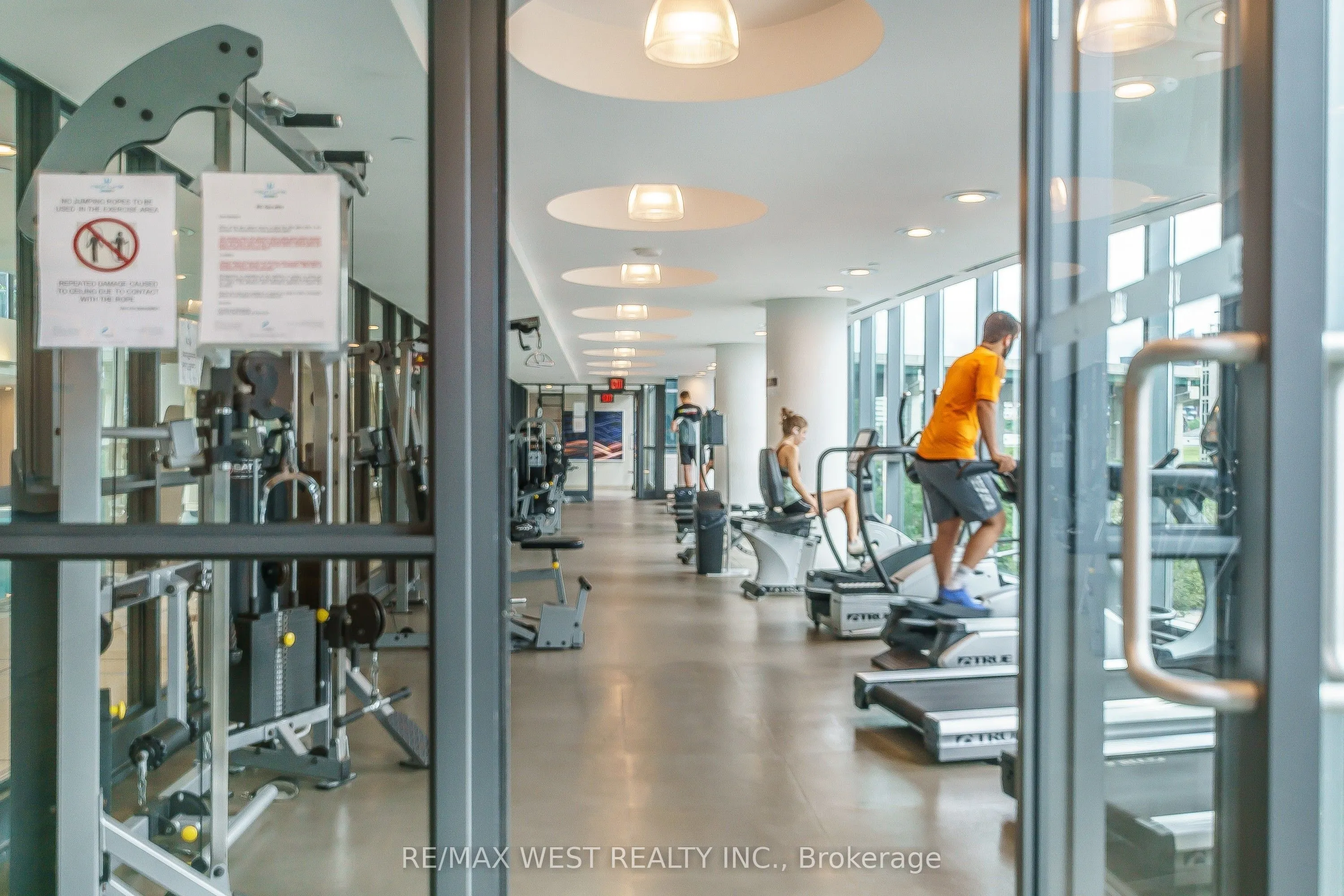 209 Fort York Boulevard, #465