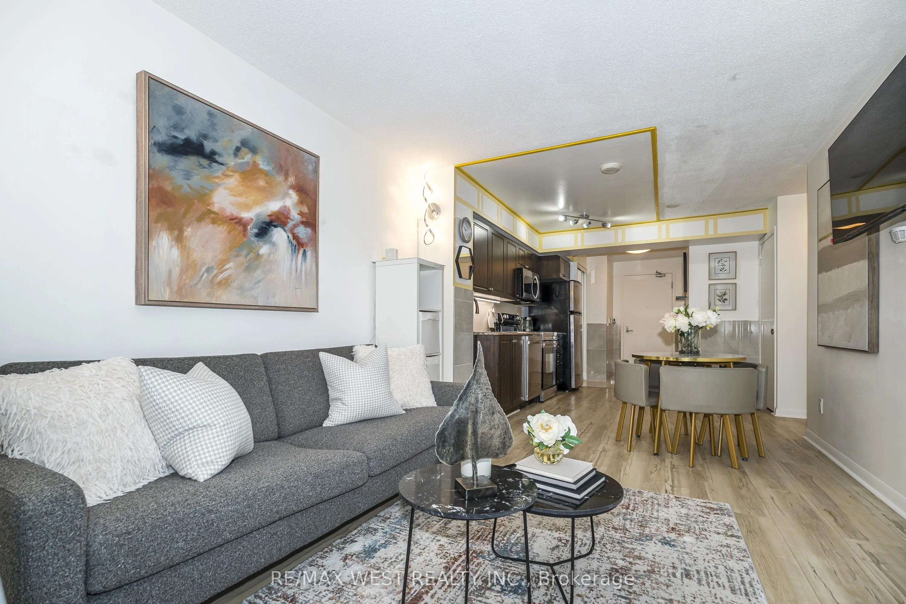 209 Fort York Boulevard, #465