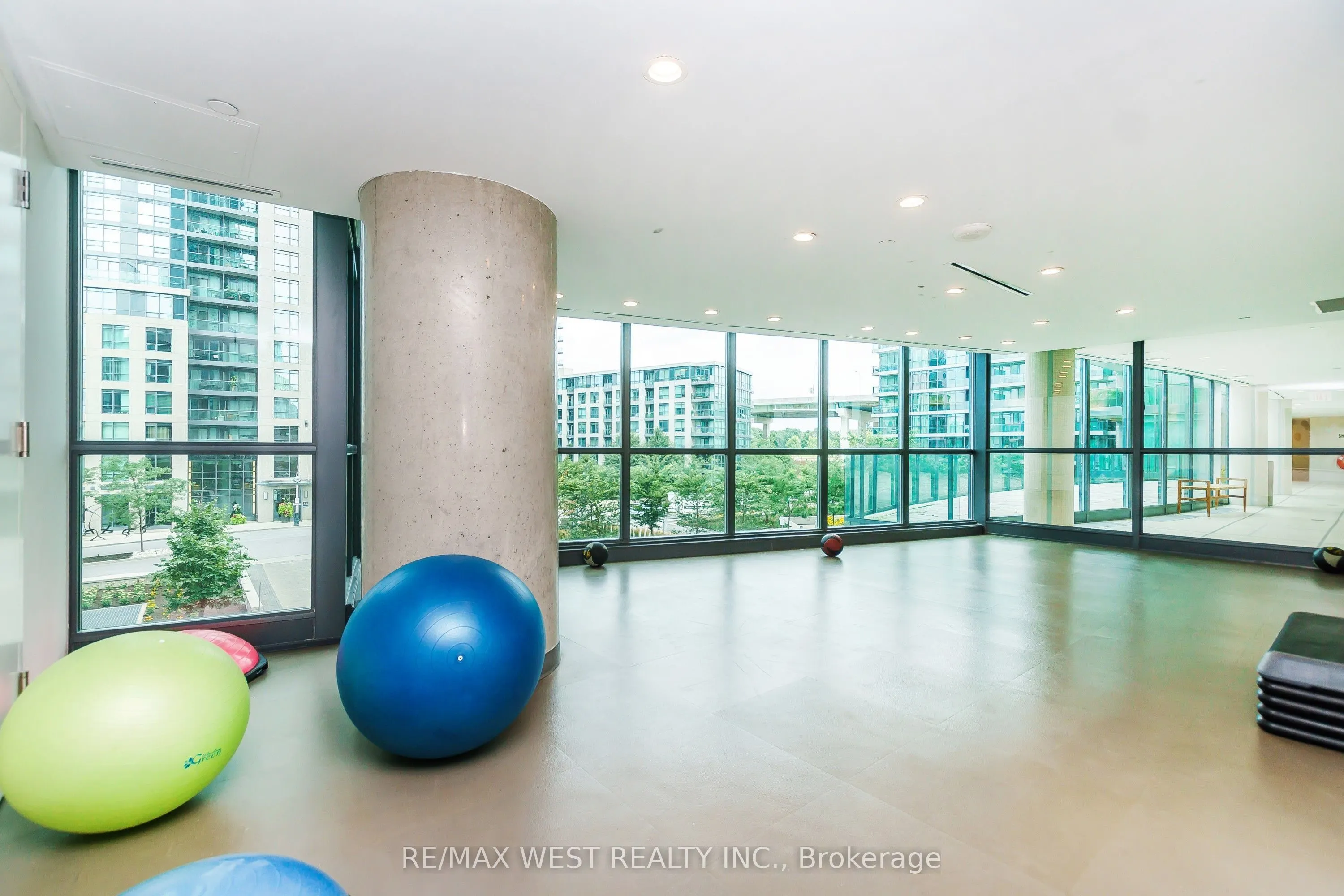 209 Fort York Boulevard, #465