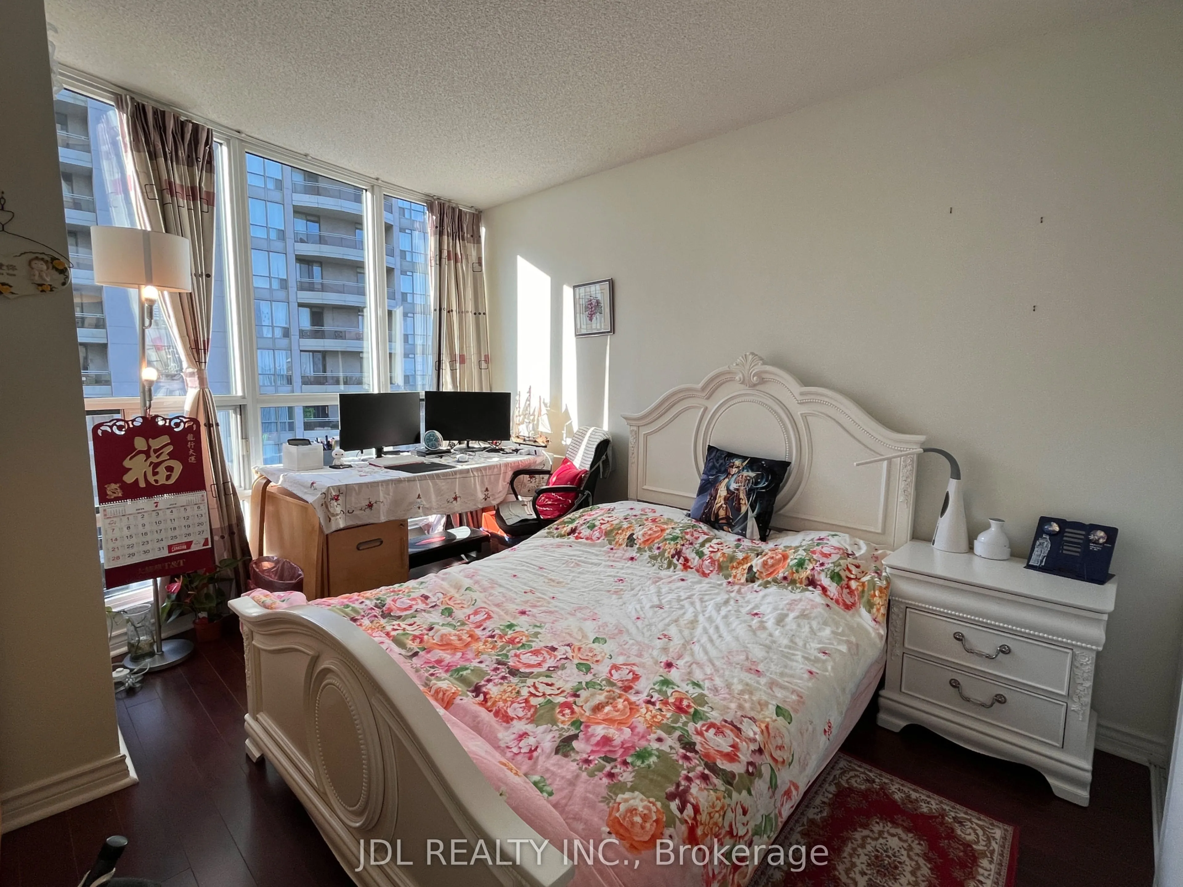 238 Doris Avenue, #1110