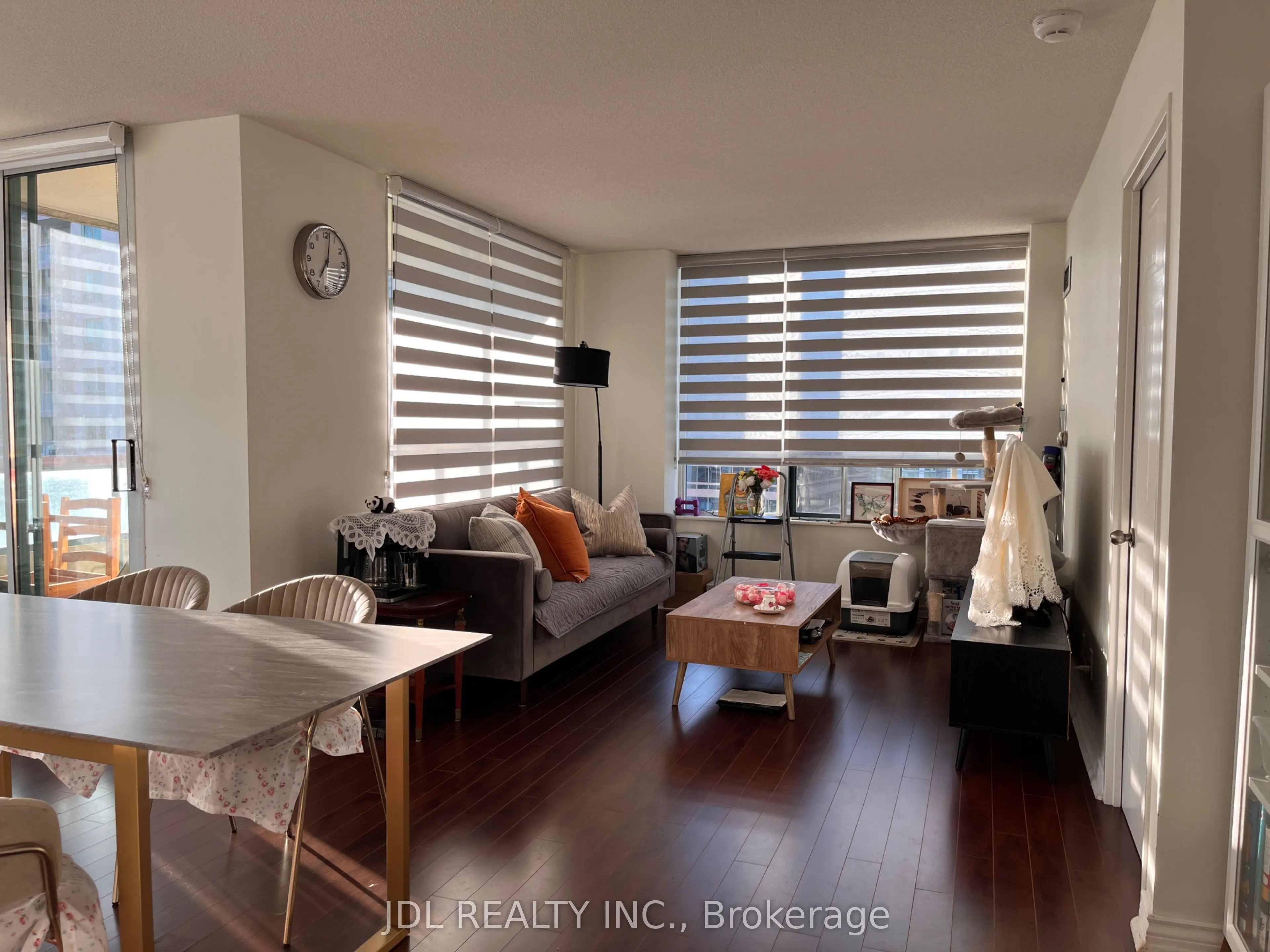 238 Doris Avenue, #1110