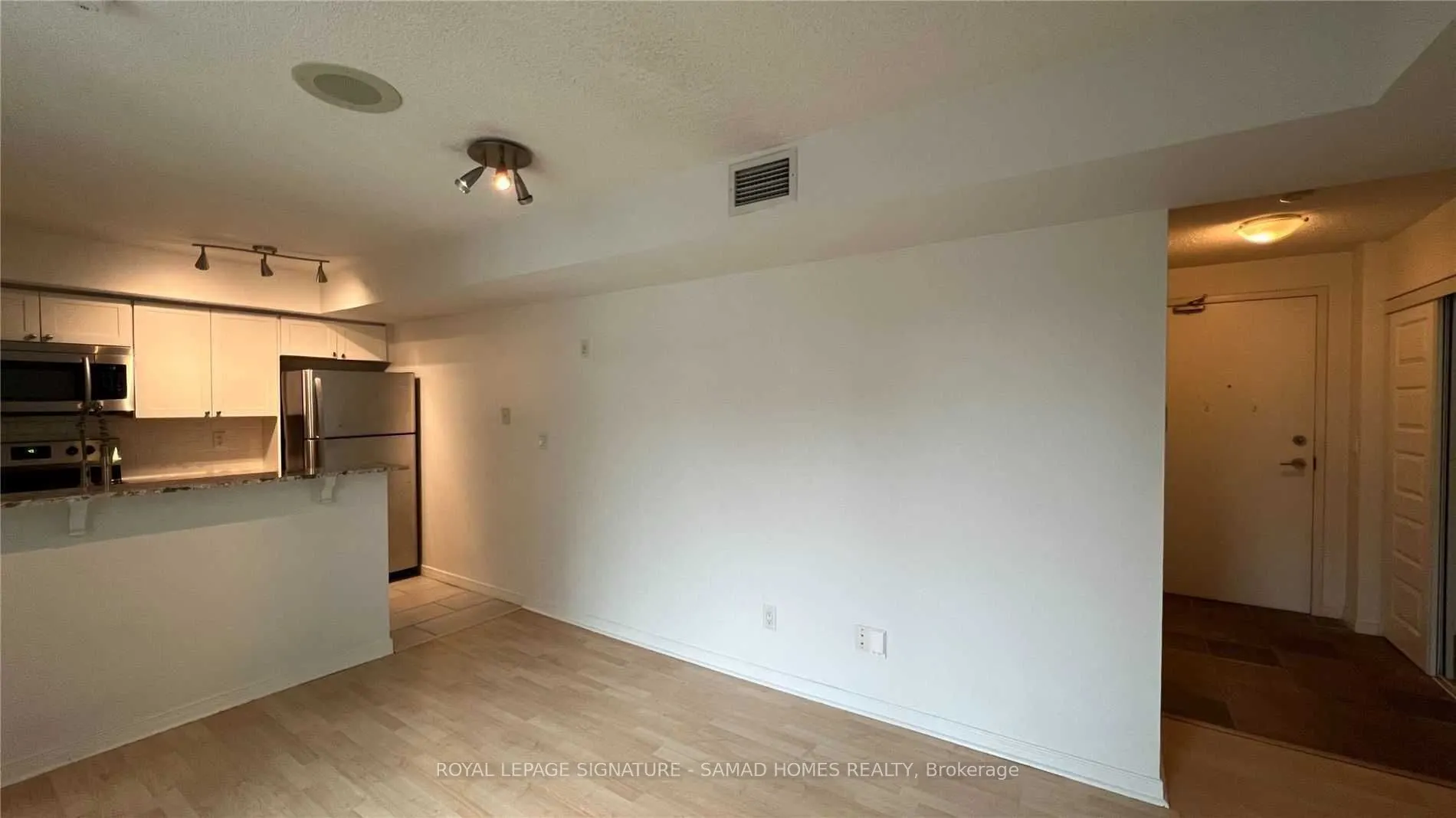 109 Front Street E, #921