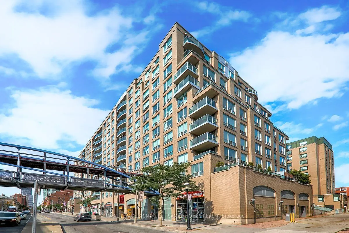 109 Front Street E, #921