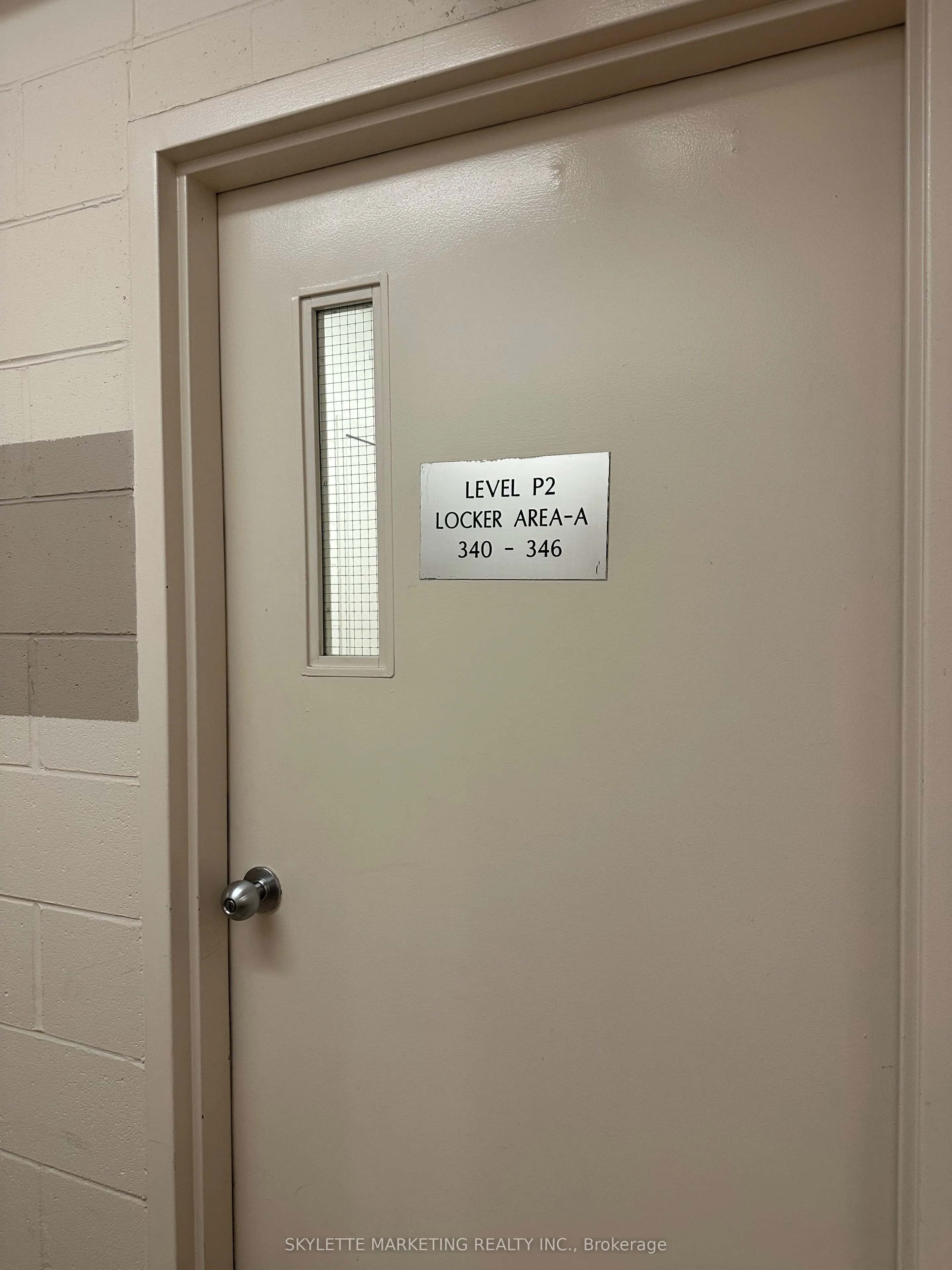 8 Rean Drive, #GV216