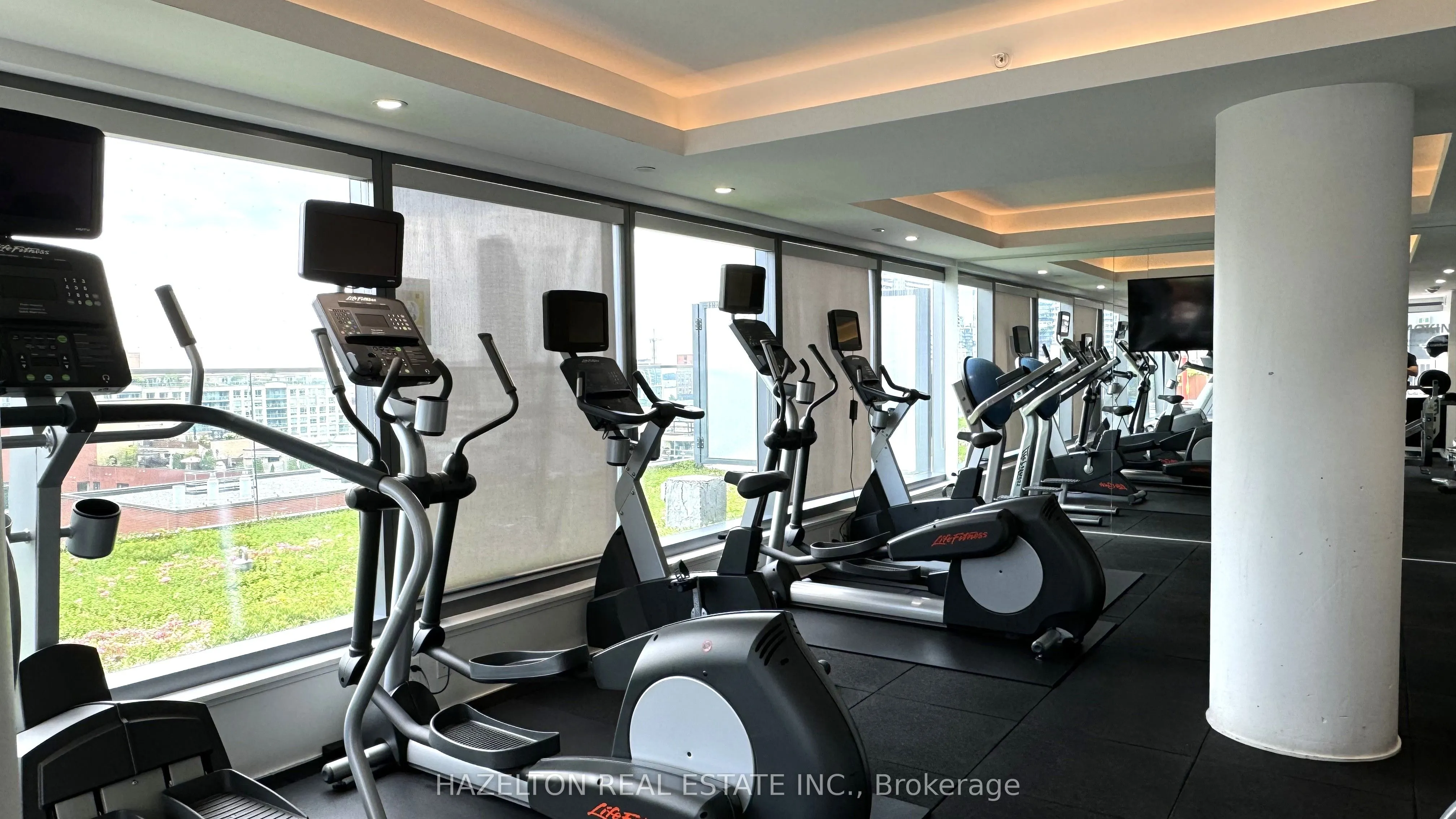 60 Colborne Street, #812