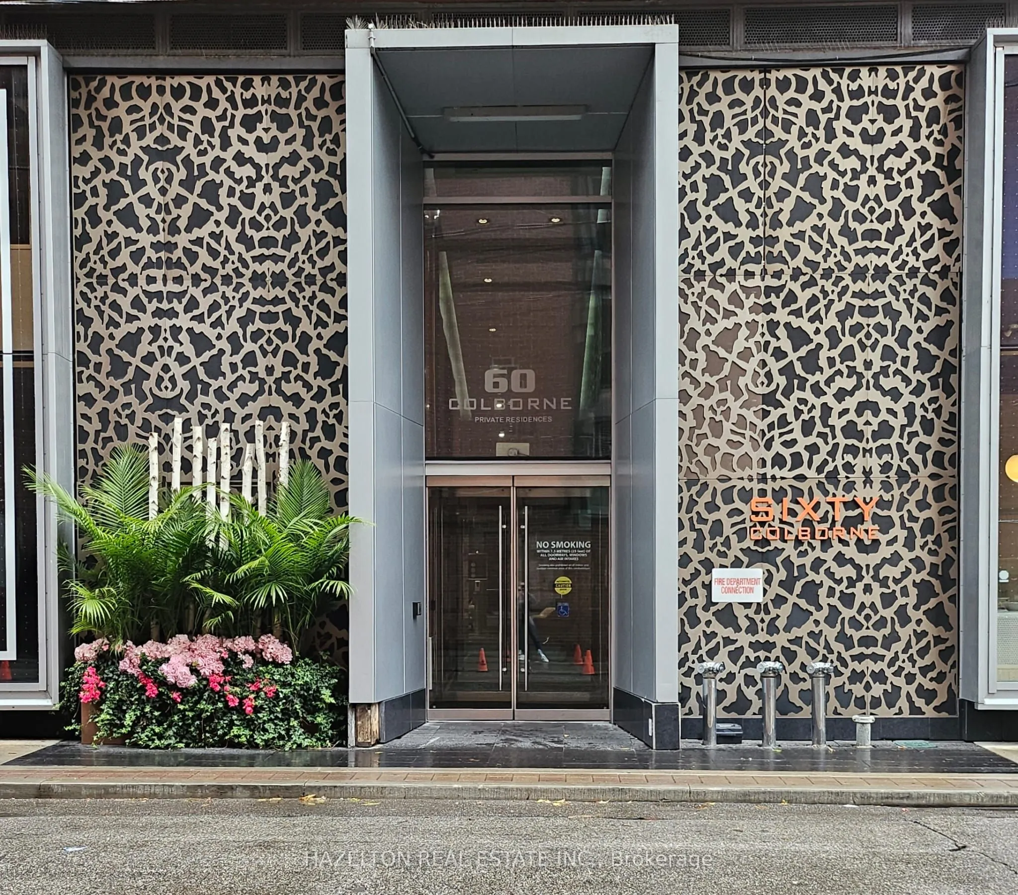 60 Colborne Street, #812