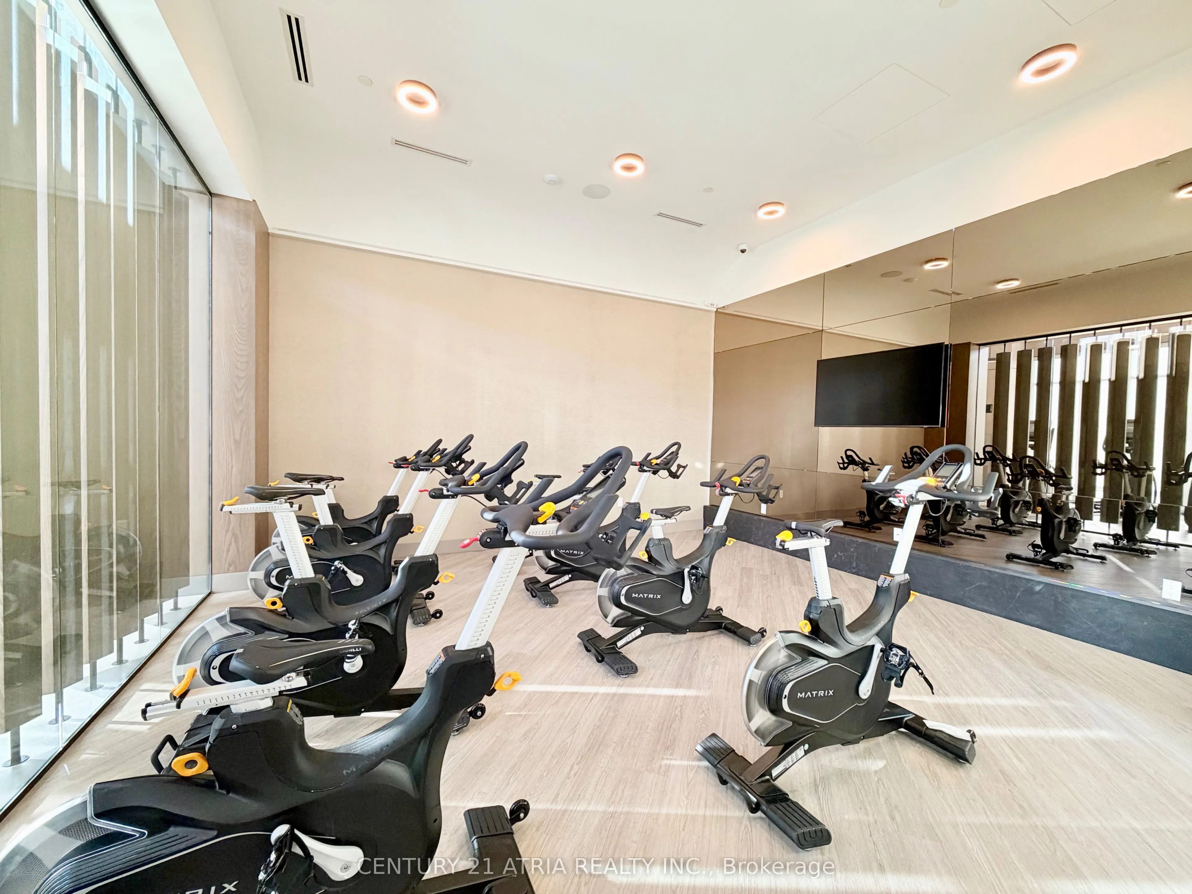 30 Inn On The Park Drive, #802