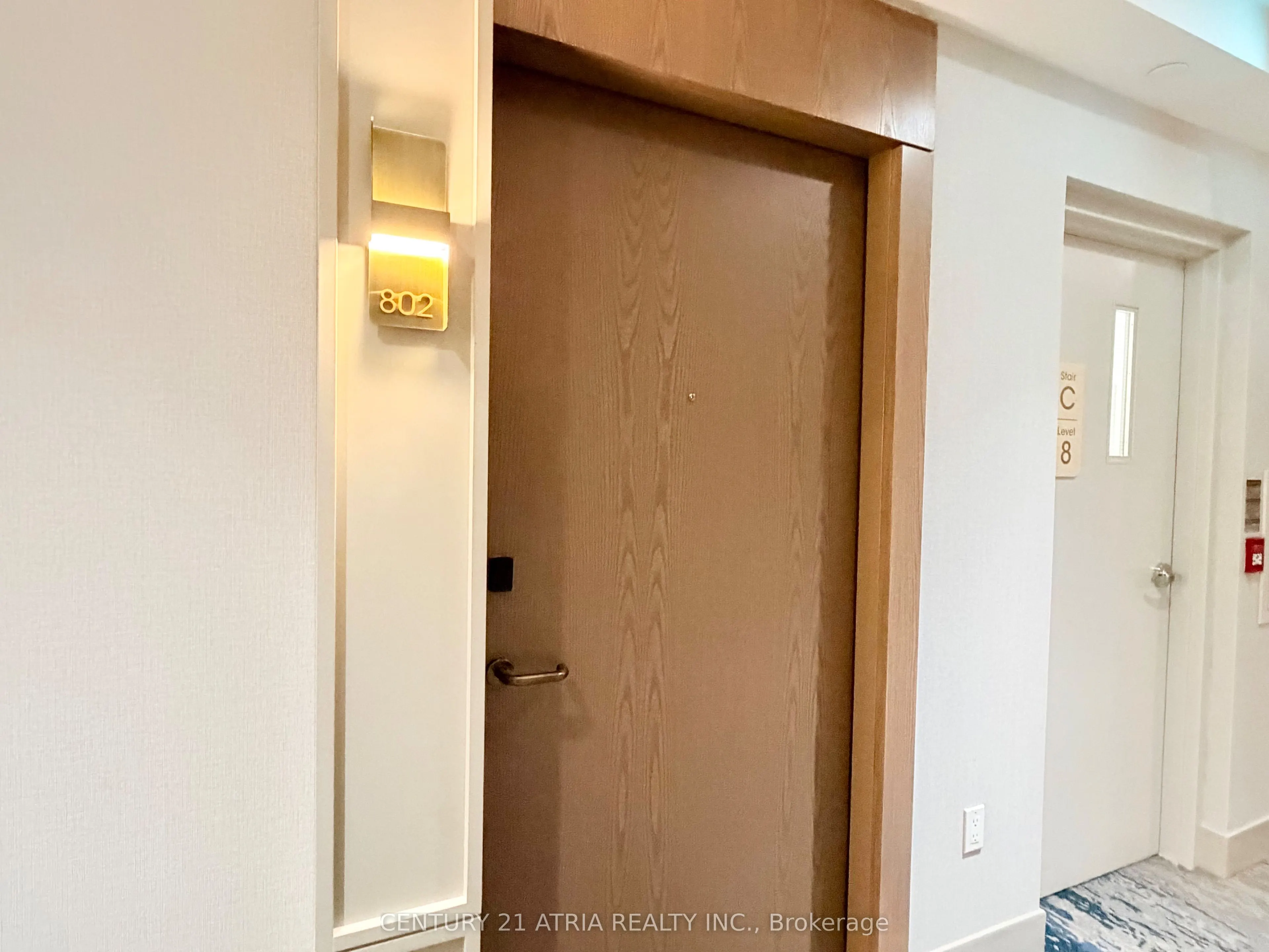 30 Inn On The Park Drive, #802