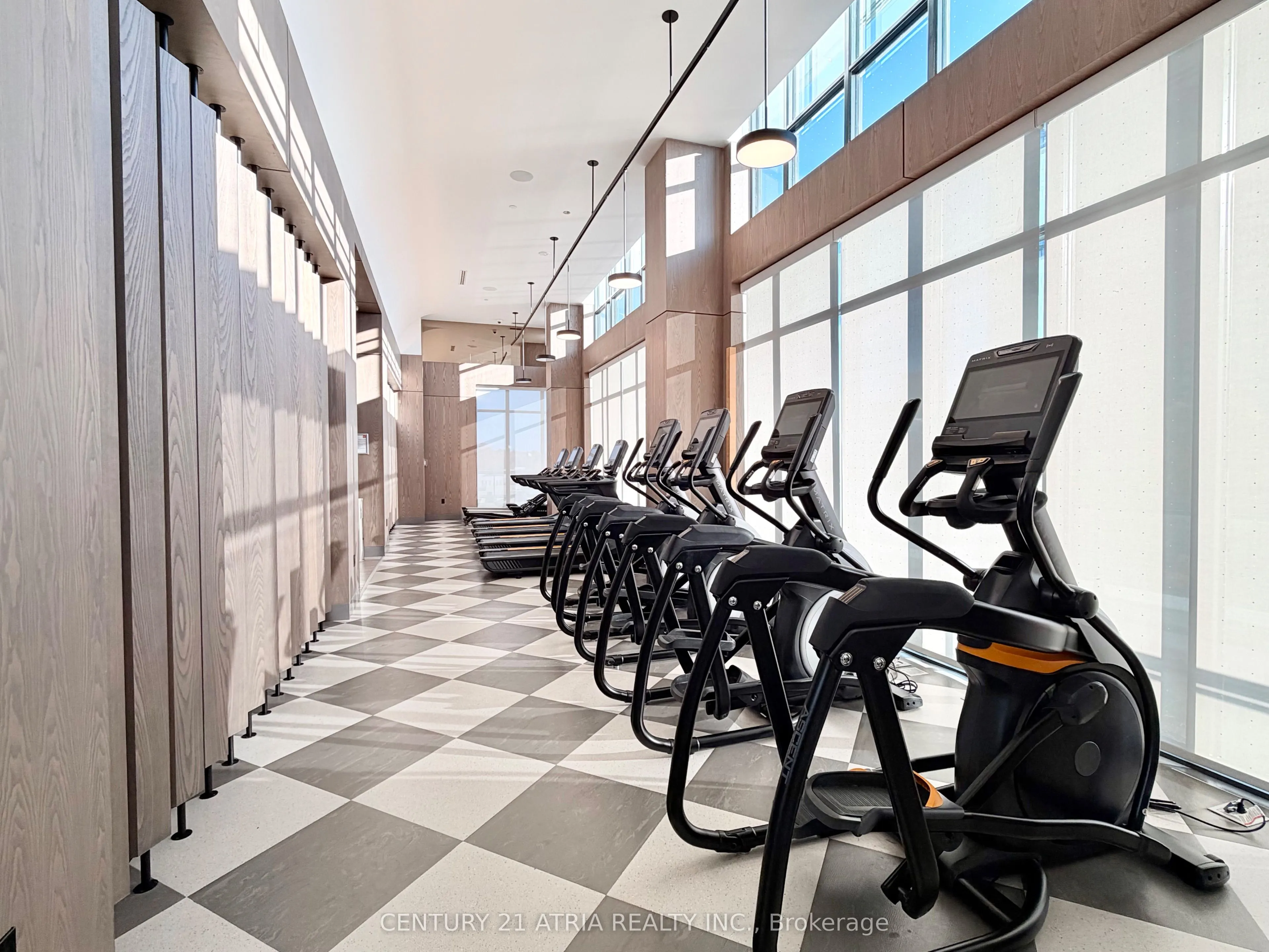 30 Inn On The Park Drive, #802