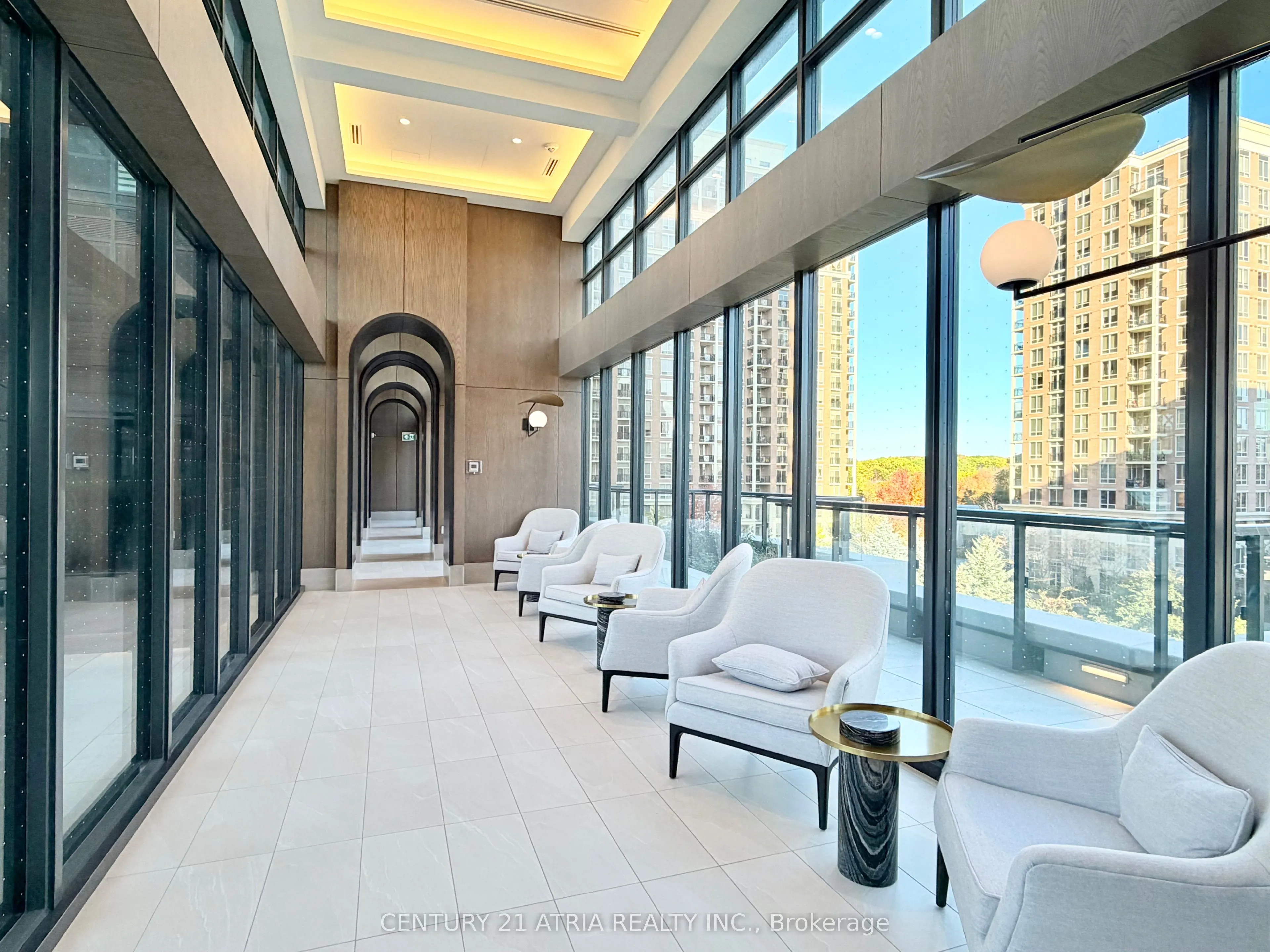 30 Inn On The Park Drive, #802