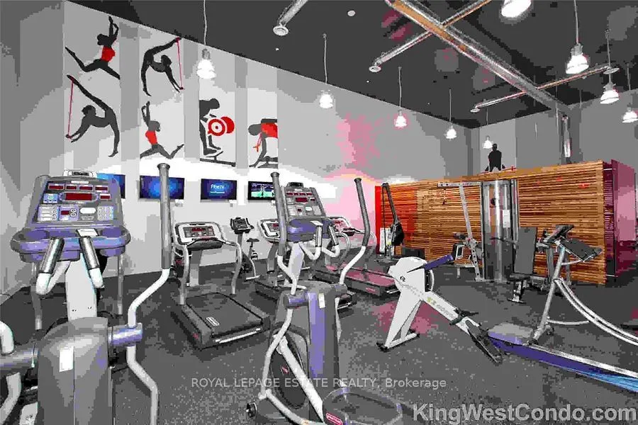 1 Shaw Street, #1028