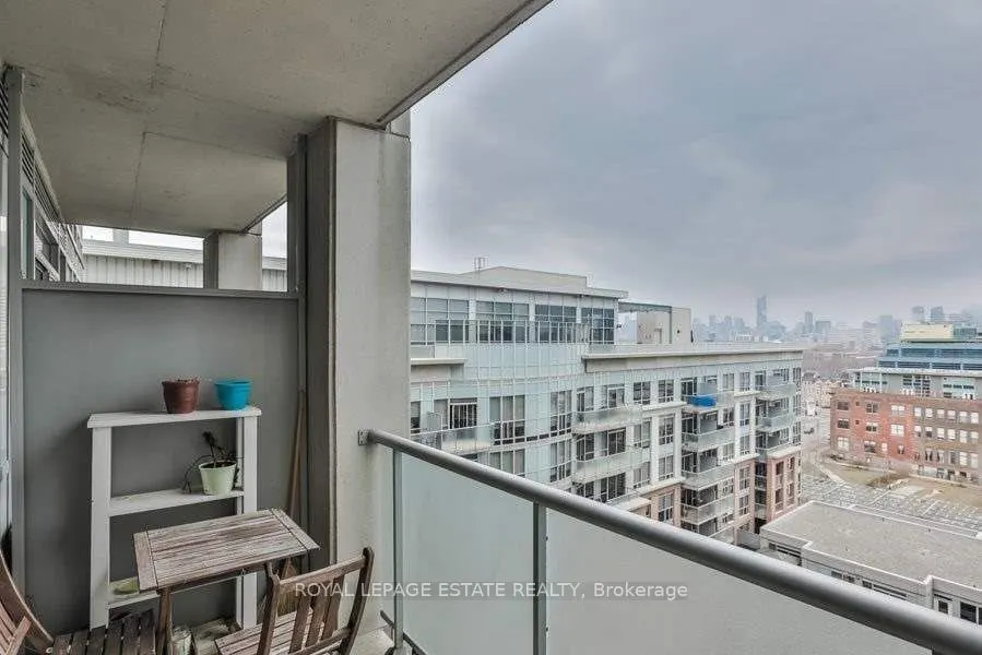 1 Shaw Street, #1028