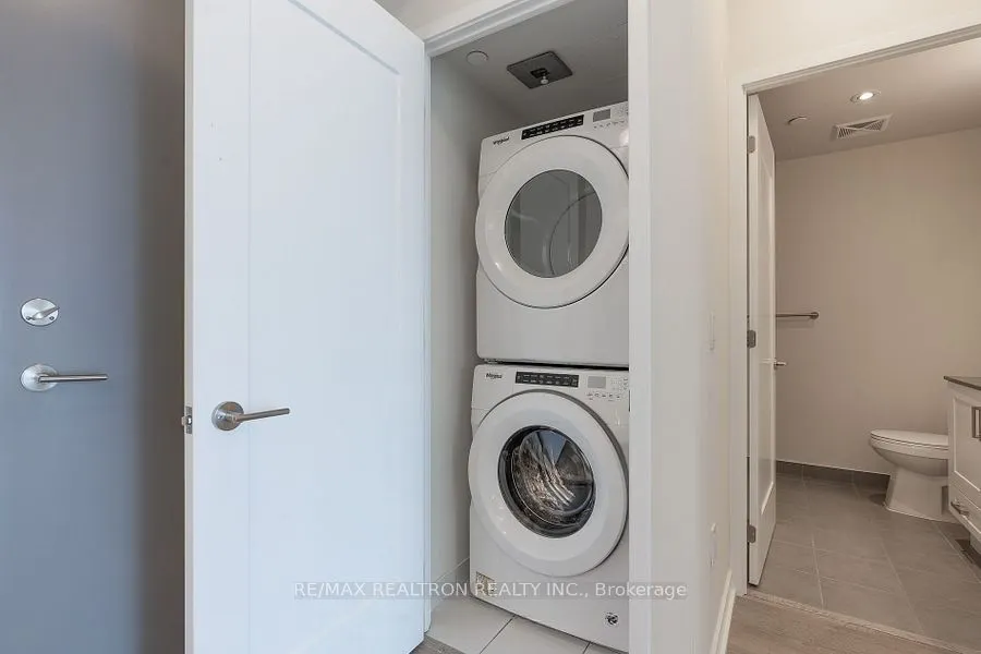 99 John Street, #1102