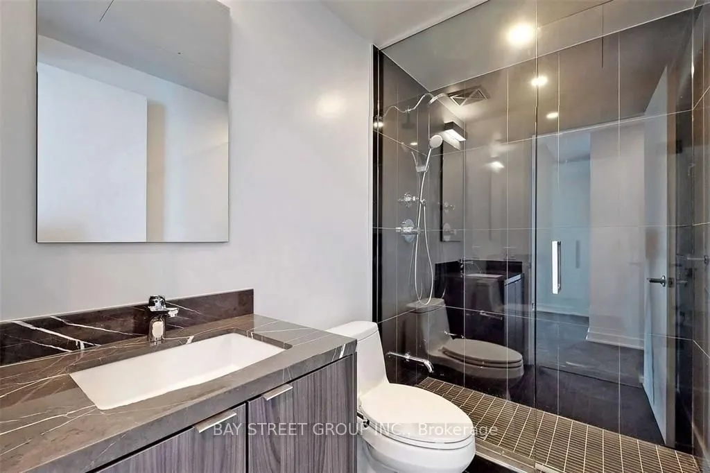 125 Blue Jays Way, #3911