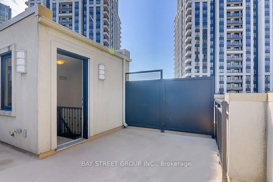 115 Harrison Garden Boulevard, #48