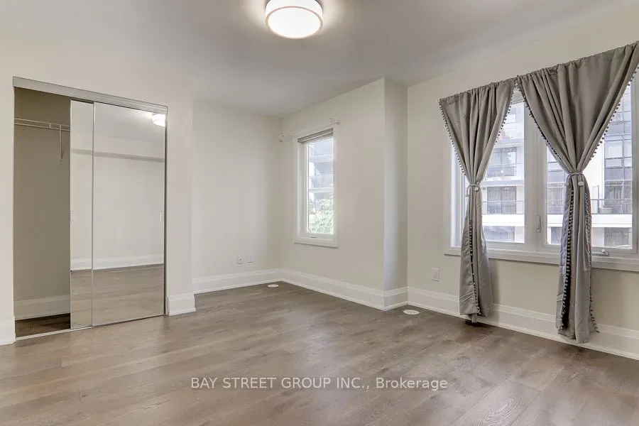 115 Harrison Garden Boulevard, #48