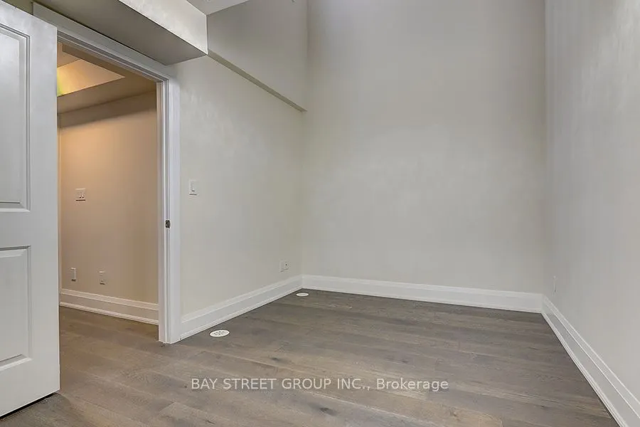 115 Harrison Garden Boulevard, #48