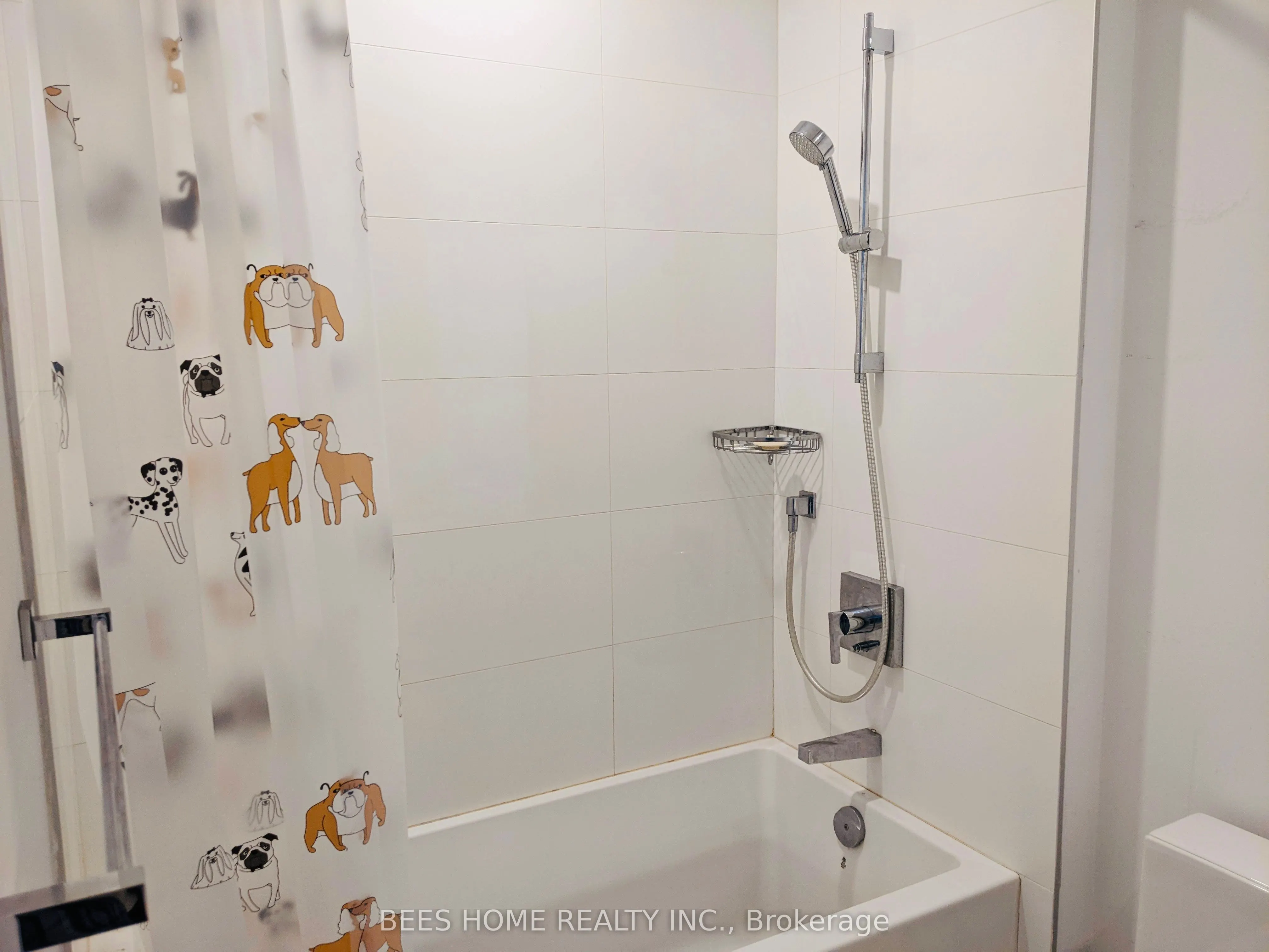 488 University Avenue, #4703