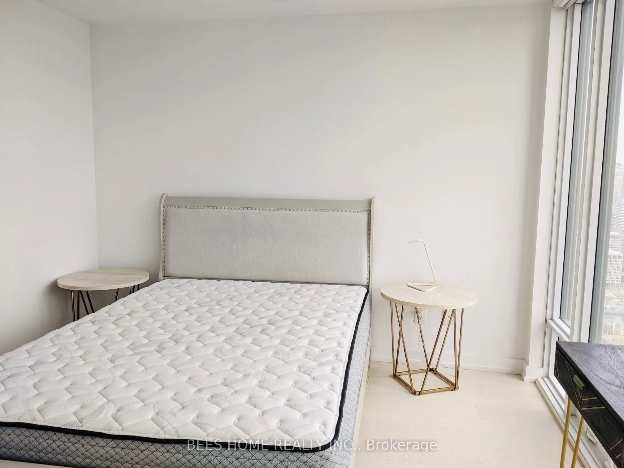 488 University Avenue, #4703