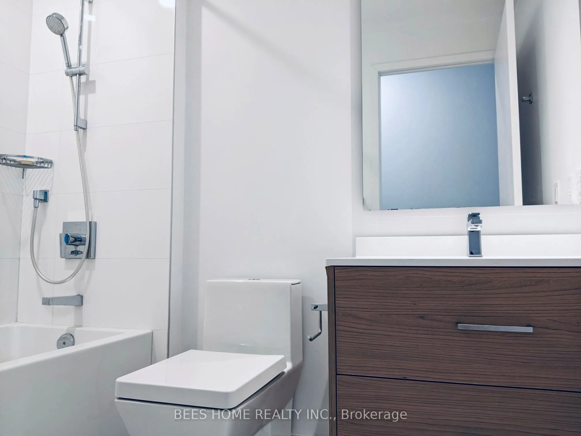 488 University Avenue, #4703