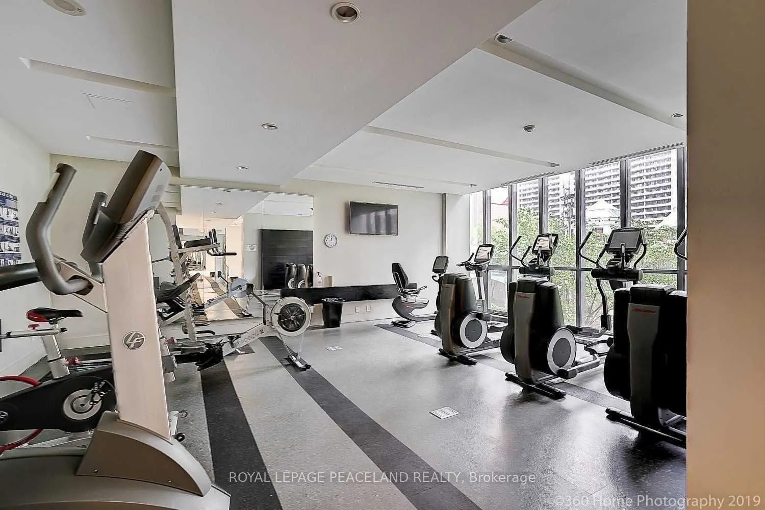 110 Charles Street E, #2901