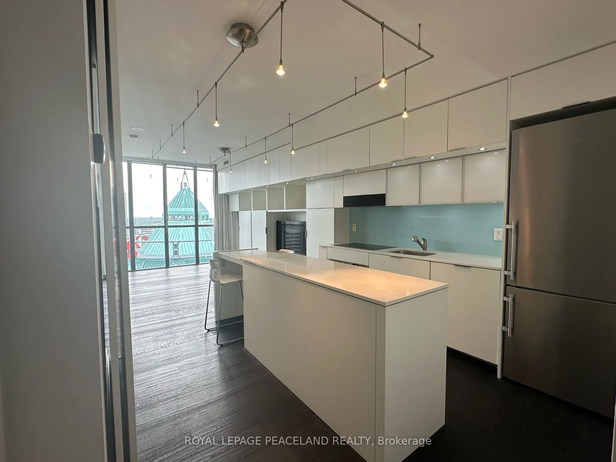 110 Charles Street E, #2901