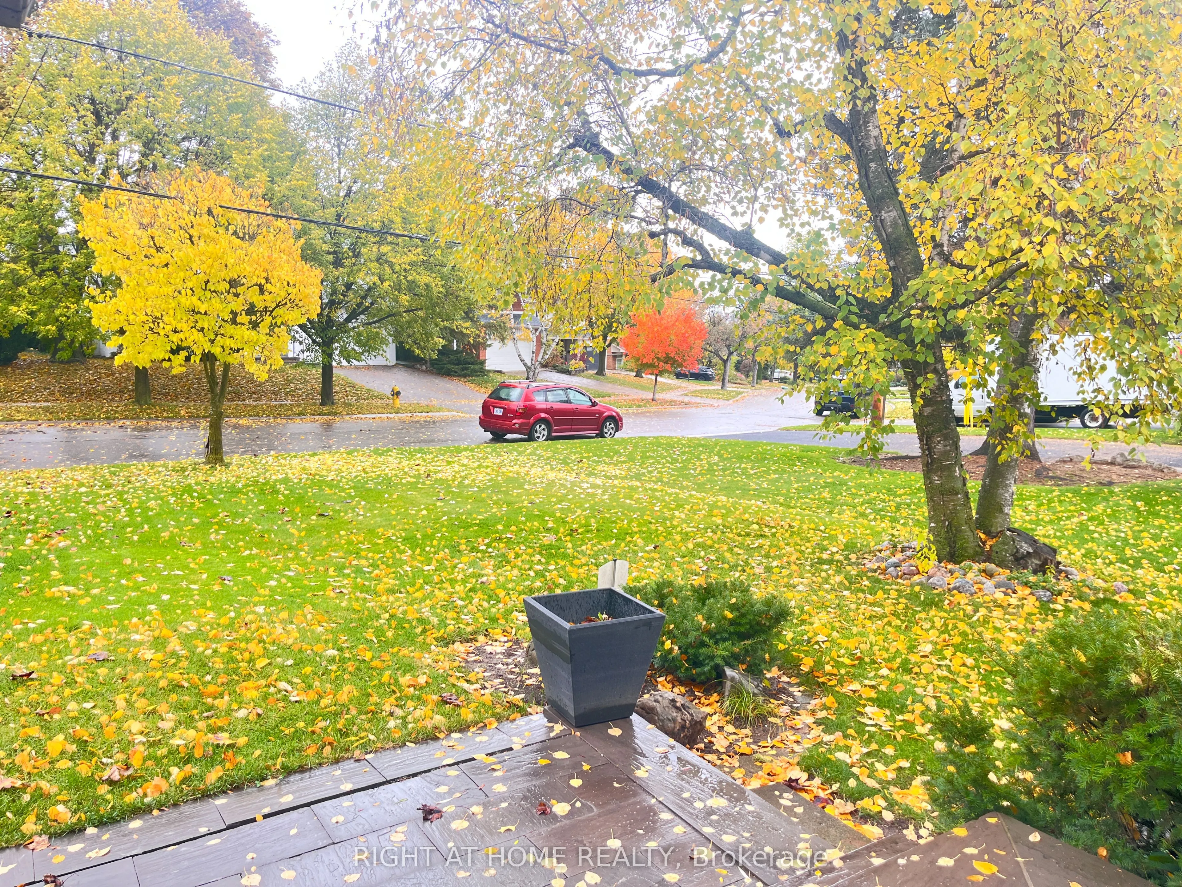 7 Warlock Crescent, #Main