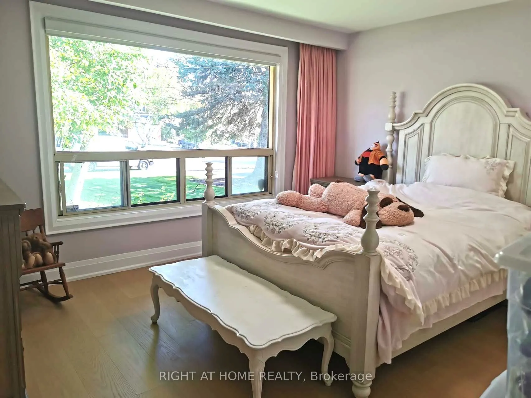 7 Warlock Crescent, #Main