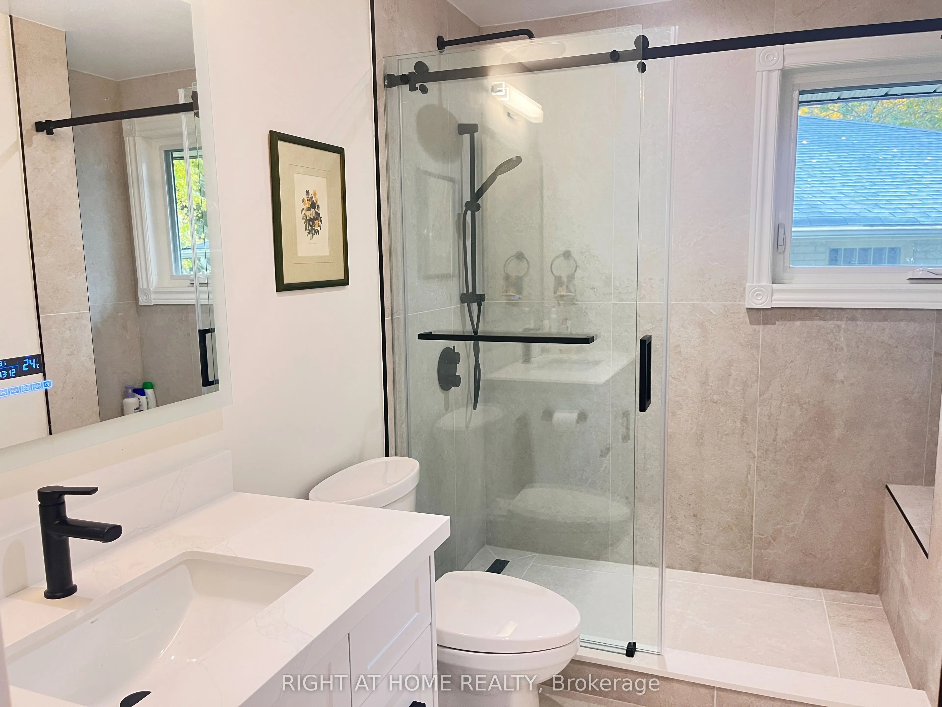 7 Warlock Crescent, #Main