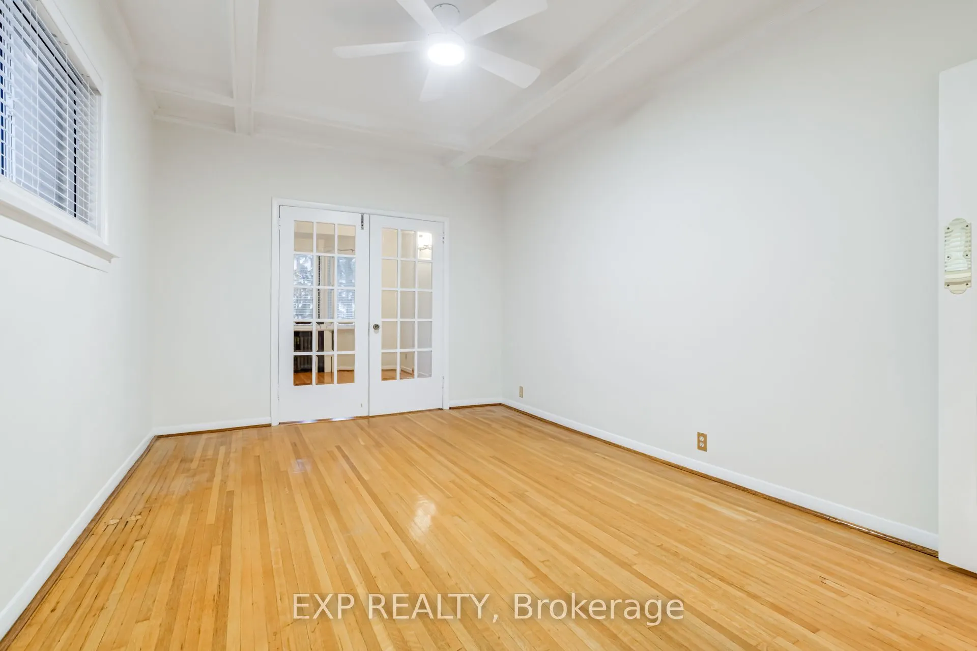 271 Lauder Avenue, #Main