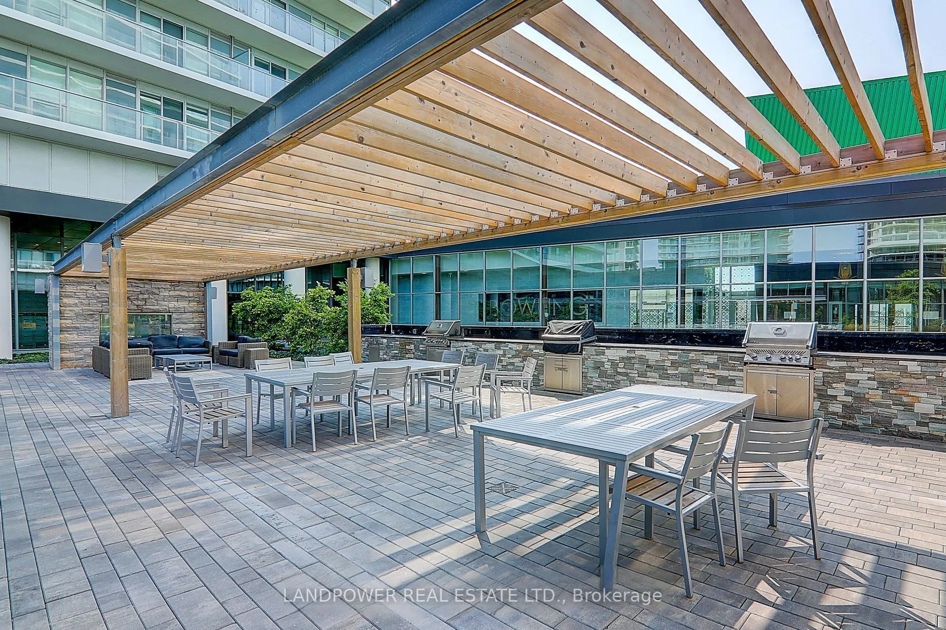 115 McMahon Drive, #3502