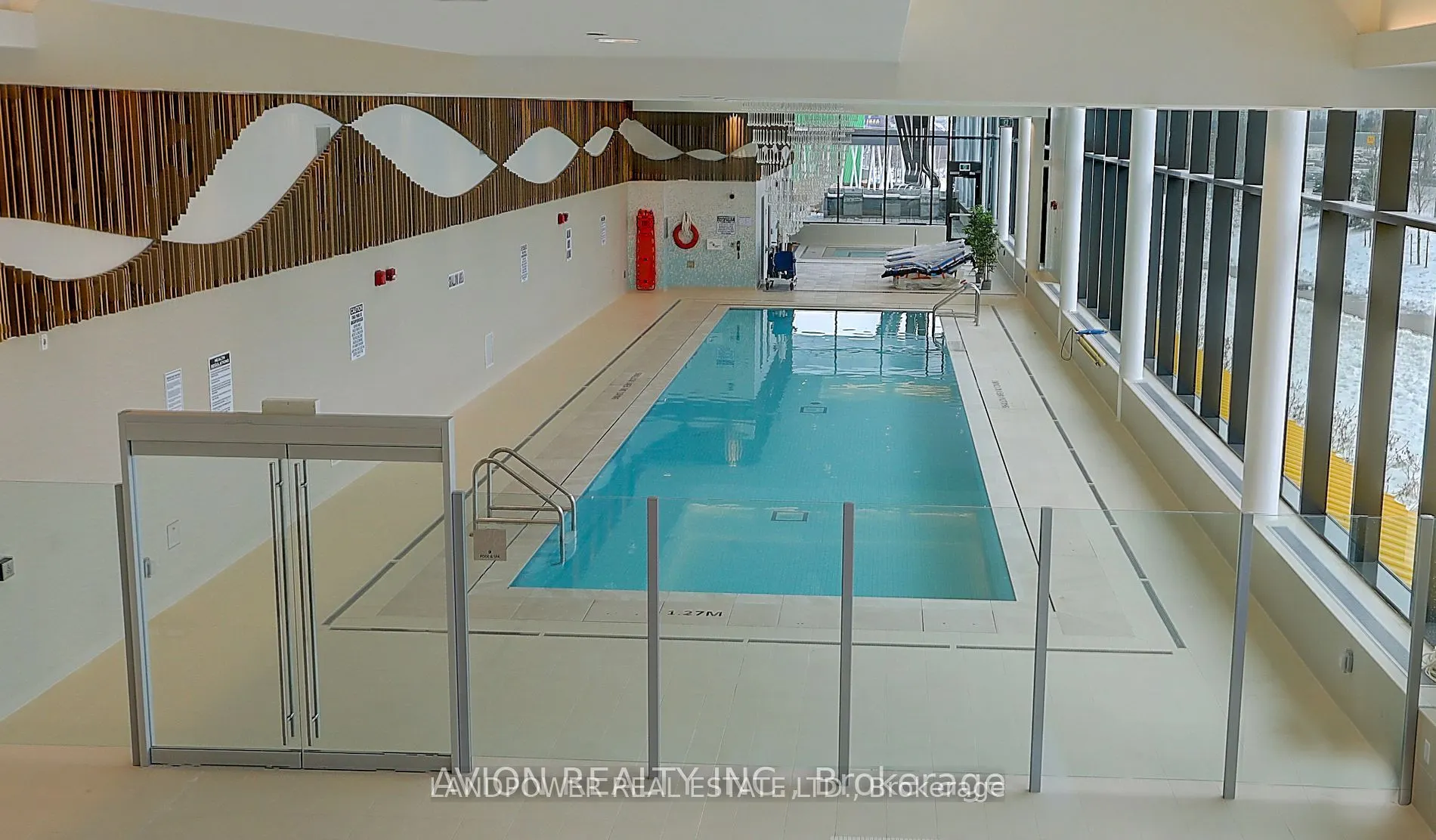 115 McMahon Drive, #3502