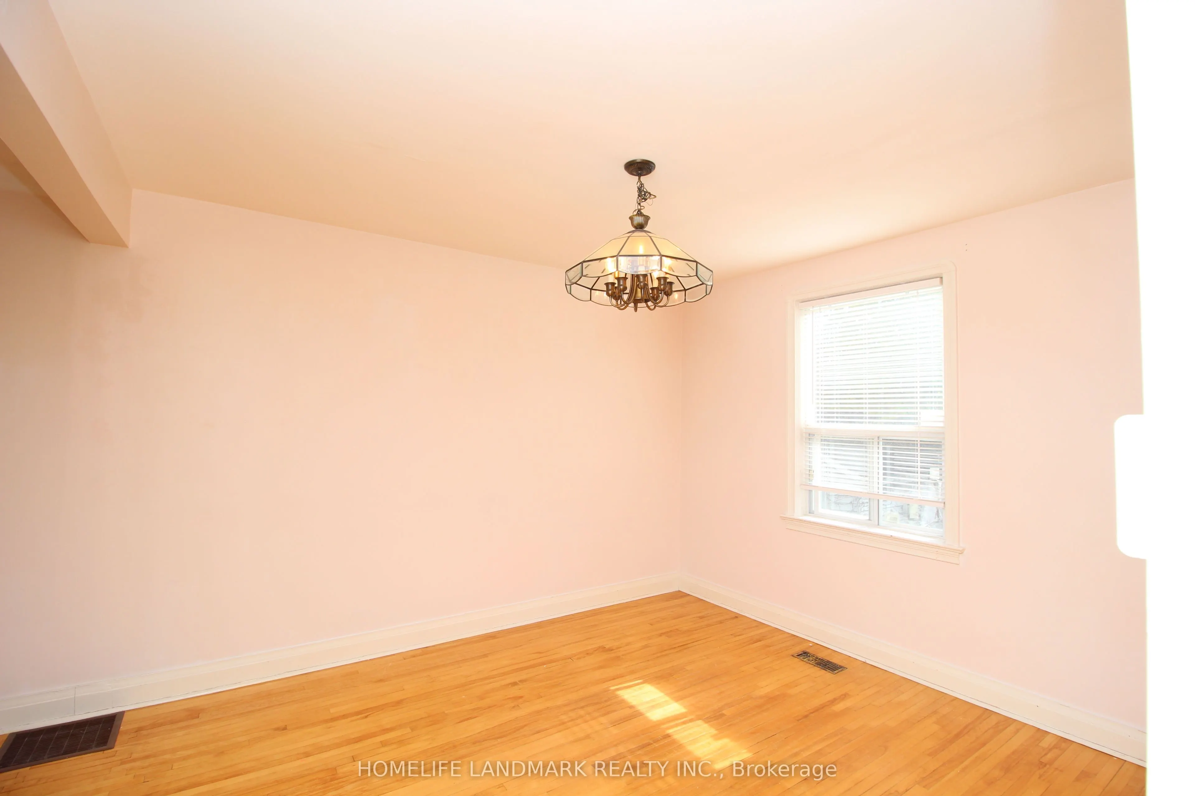 15 Craigmore Crescent