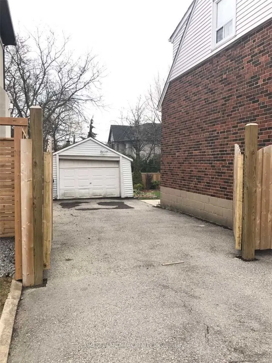 15 Craigmore Crescent