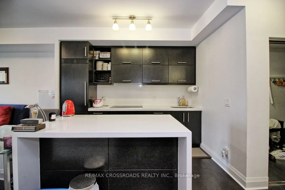 1080 Bay Street, #1903