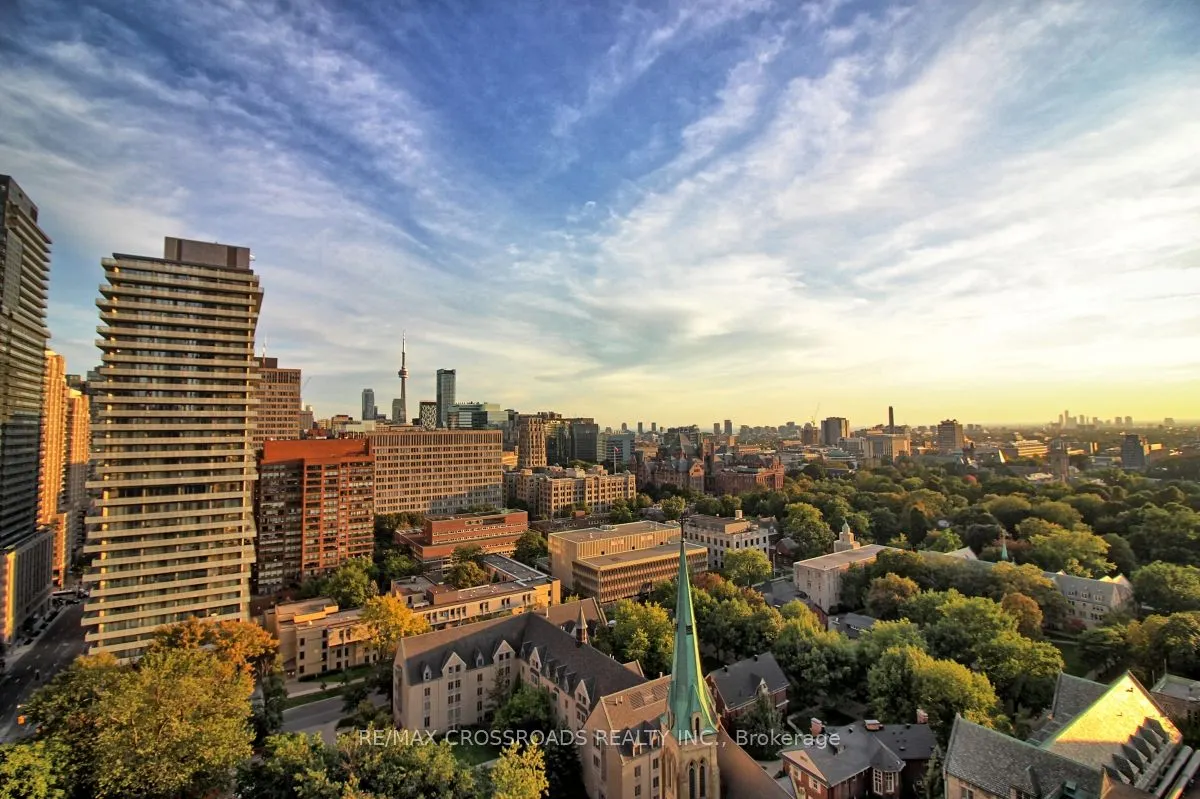 1080 Bay Street, #1903