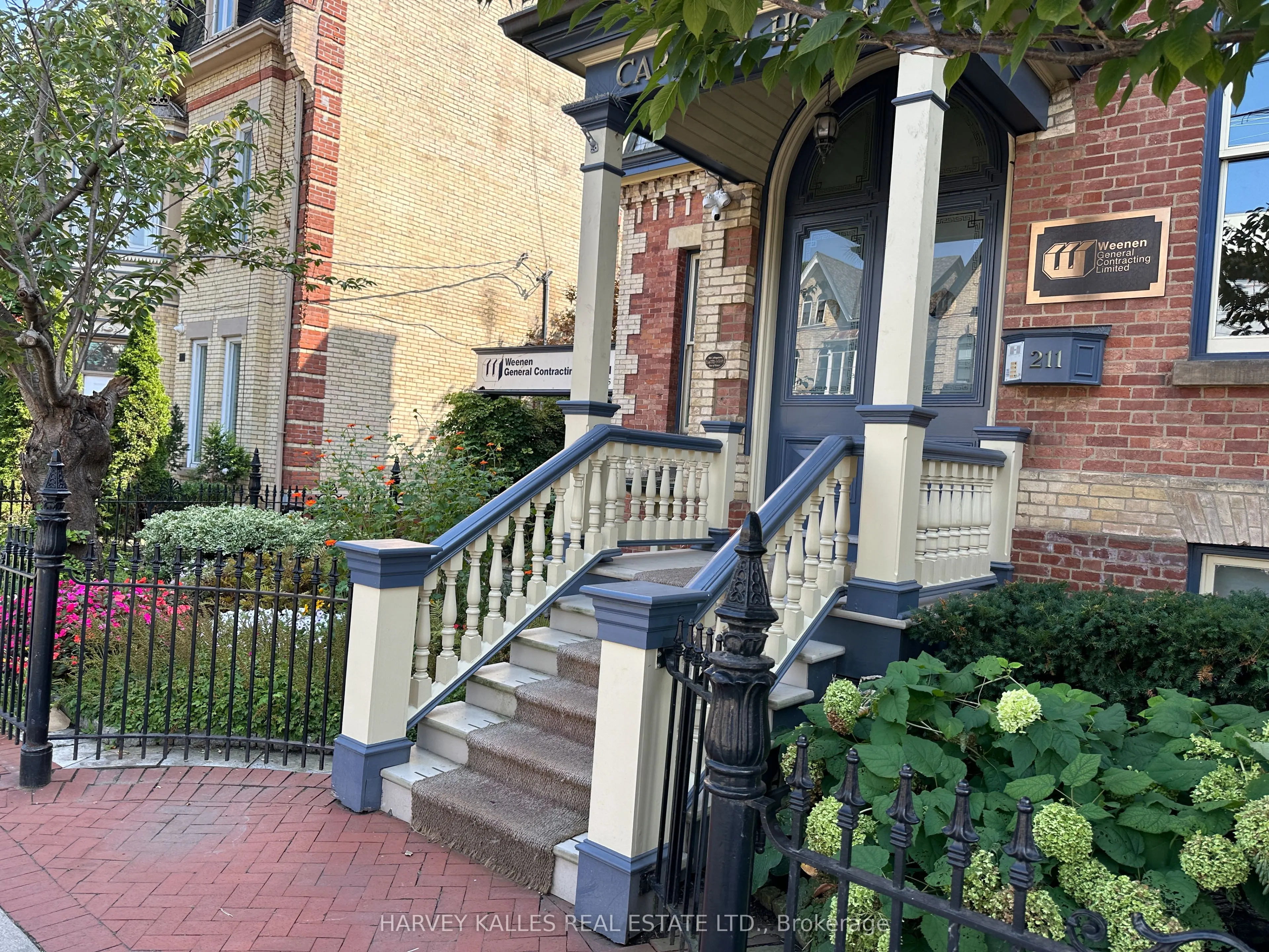 211 Carlton Street